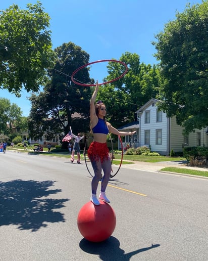 Gallery photo 3 of Joie