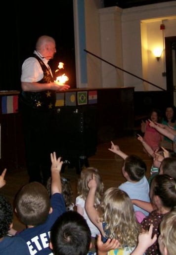 Gallery photo 7 of Jonathan Blair Magic