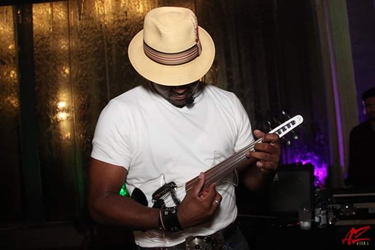 Gallery photo 3 of Jonathan Levingston