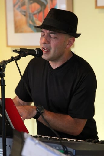 Gallery photo 8 of Joseph Luna Bands