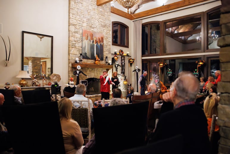 Gallery photo 9 of Joseph Young: Amazing Live Entertainment!