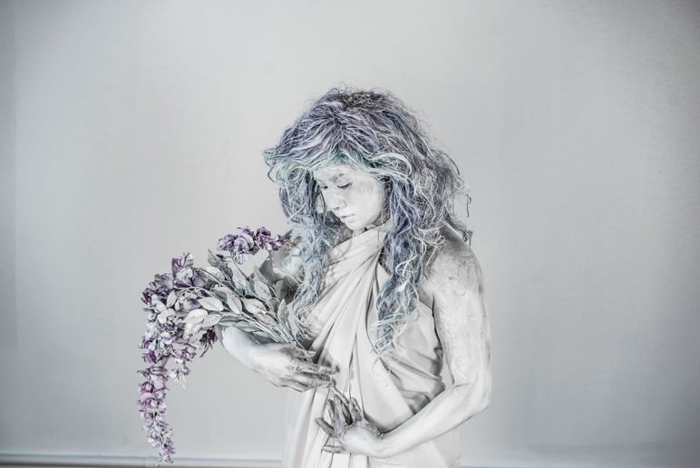 Gallery photo 21 of Juliette Antony