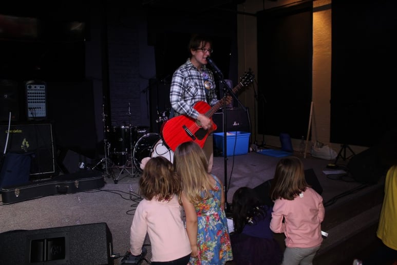 Gallery photo 10 of Jumpin' Jamie