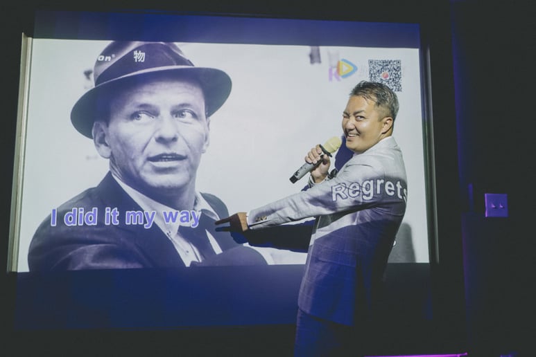 Gallery photo 8 of JustJoey