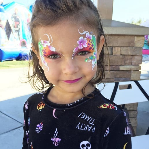 Gallery photo 1 of Kate and Faces