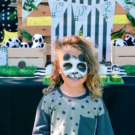 Gallery photo 4 of Kate and Faces