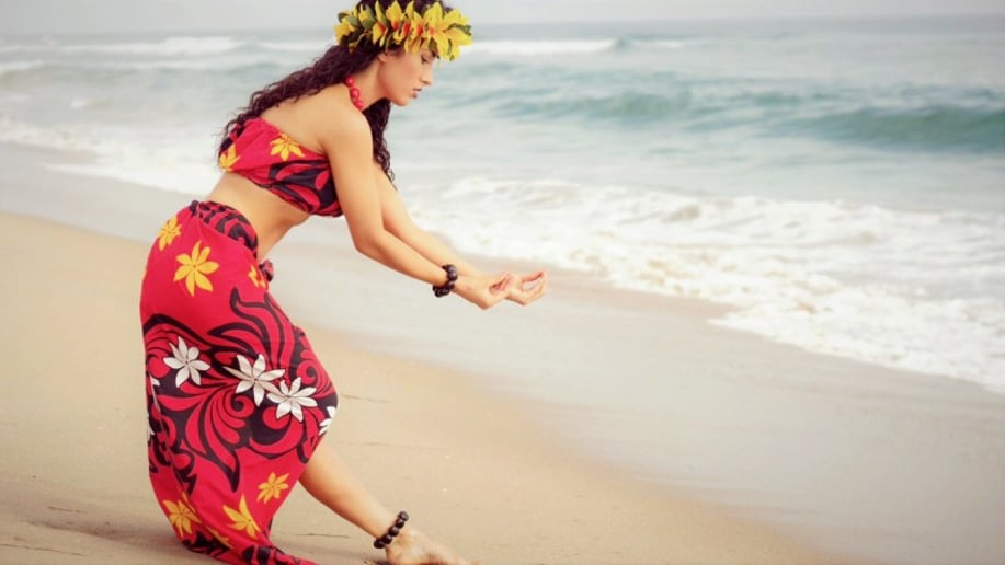 Gallery photo 1 of Haukea Hula & Tahitian Show