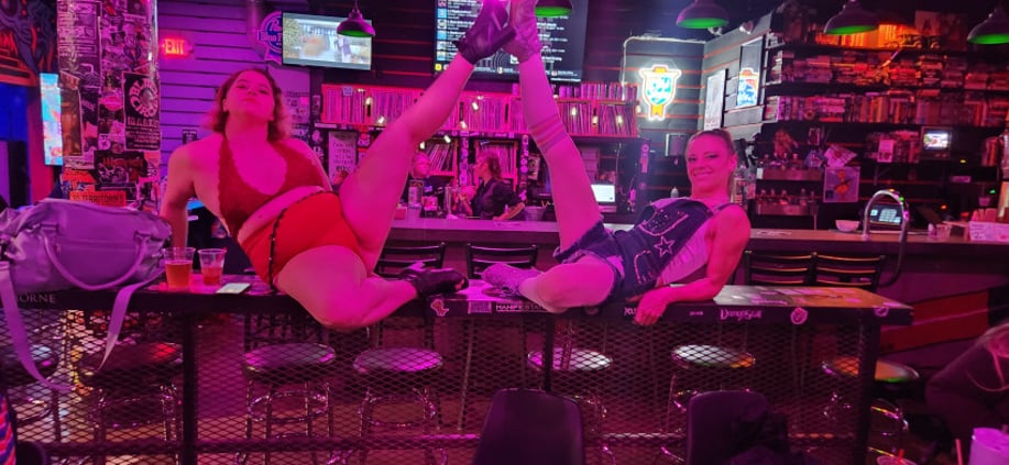 Gallery photo 13 of KiriA