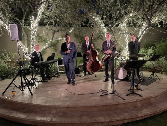 Gallery photo 17 of Jerry Costanzo - Sings Sinatra and More!