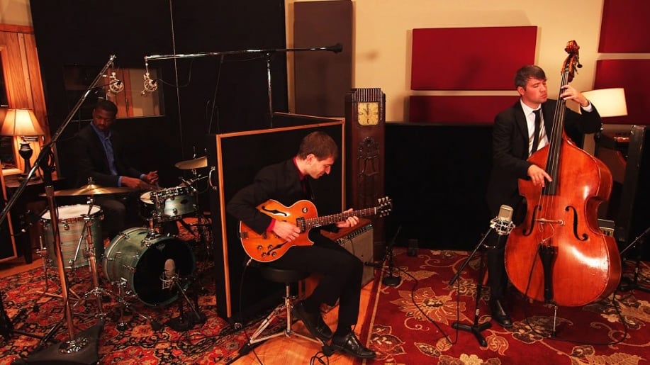 Gallery photo 1 of LA Diamond Trio