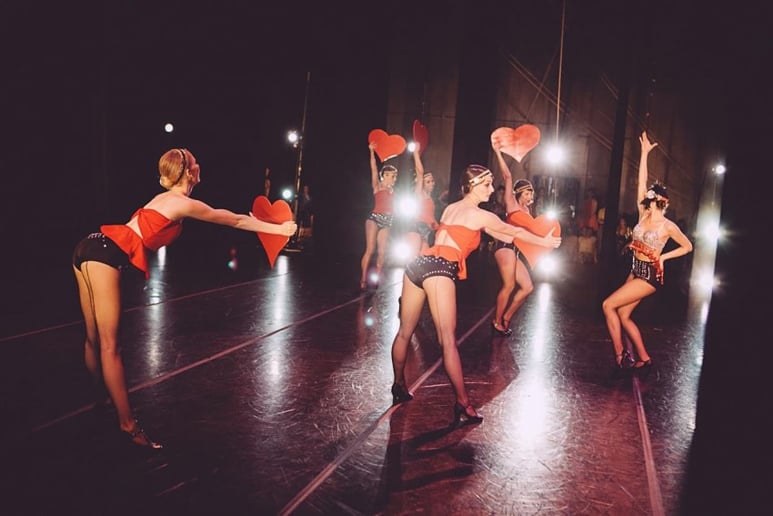 Gallery photo 34 of LA Follies