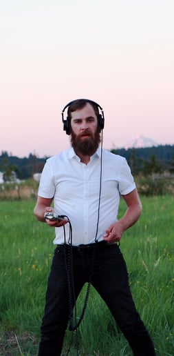 Gallery photo 2 of Alex Tomaino, Solo Guitar