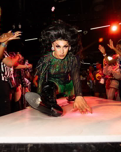 Gallery photo 2 of Lady Blanca