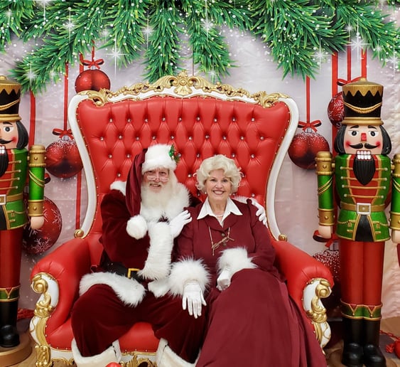 Gallery photo 80 of Lake Country Santa Claus