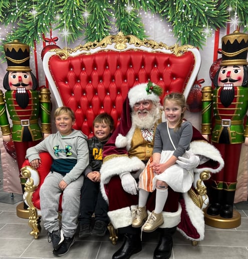 Gallery photo 42 of Lake Country Santa Claus