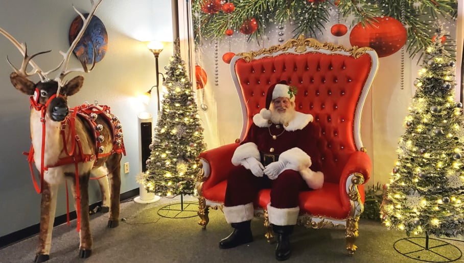 Gallery photo 45 of Lake Country Santa Claus