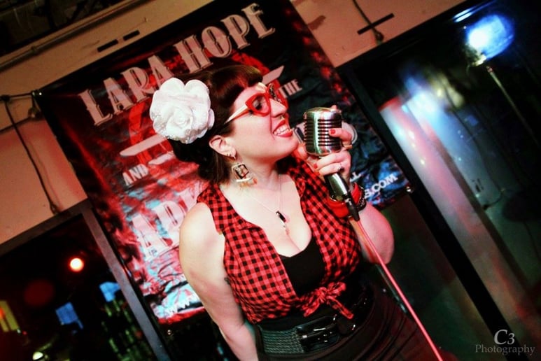 Gallery photo 2 of Lara Hope & The Ark-Tones