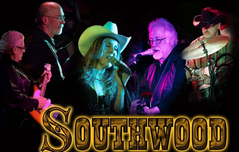 Gallery photo 9 of Laura Moe