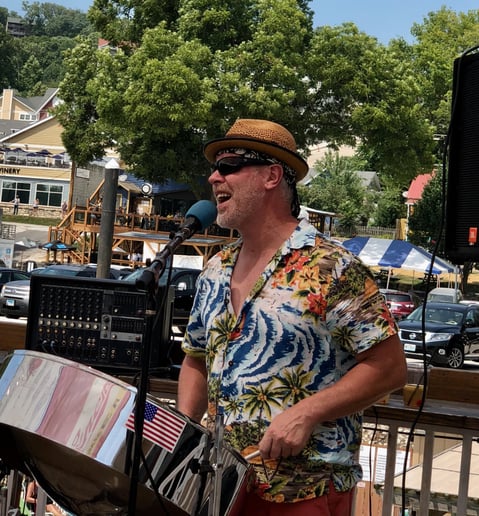 Gallery photo 10 of Lenny Frisch (GOOD VIBES BAND)