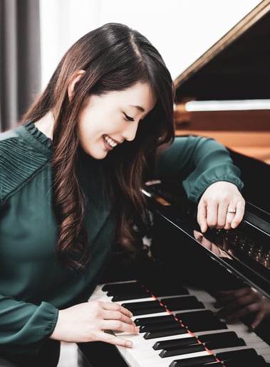 Gallery photo 3 of Lisa Tahara