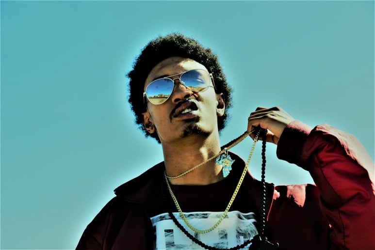 Gallery photo 4 of Mxlcxlm Z