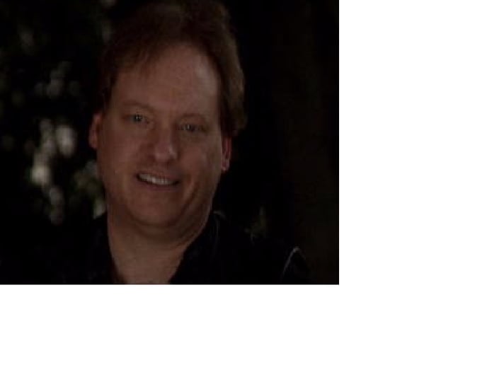 Gallery photo 3 of Lonnie