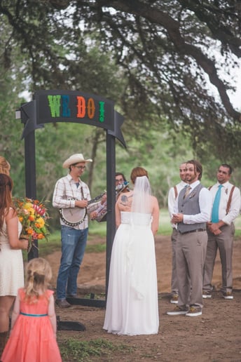 Gallery photo 3 of Lost Pines Bluegrass and Bouquet Bands