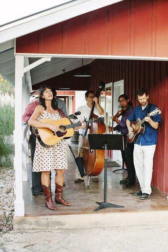 Gallery photo 8 of Lost Pines Bluegrass and Bouquet Bands