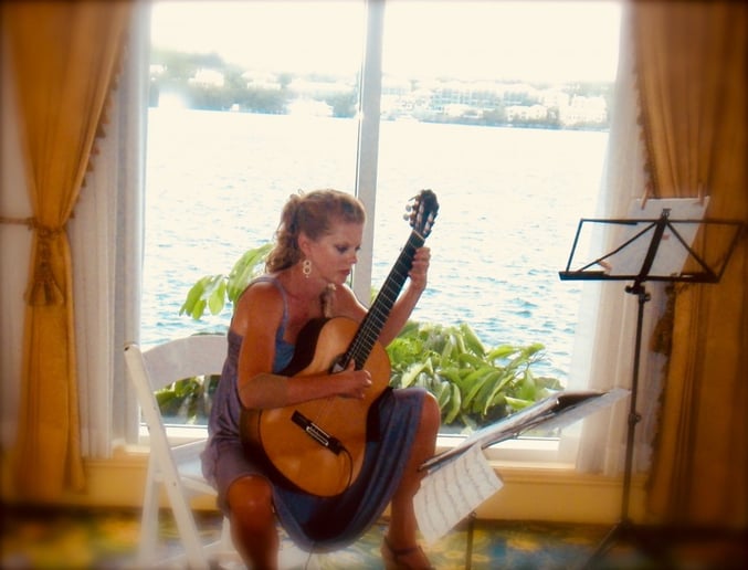 Gallery photo 10 of Louise Southwood...Classical Guitarist