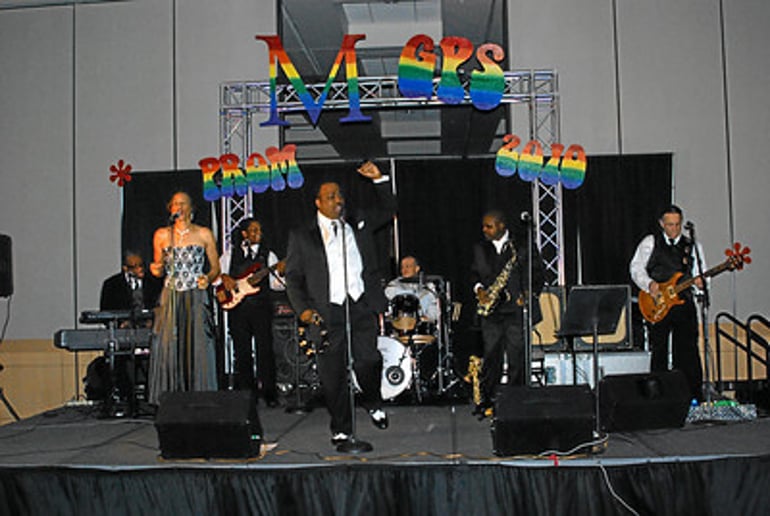 Gallery photo 25 of Love, Peace & Happiness Band