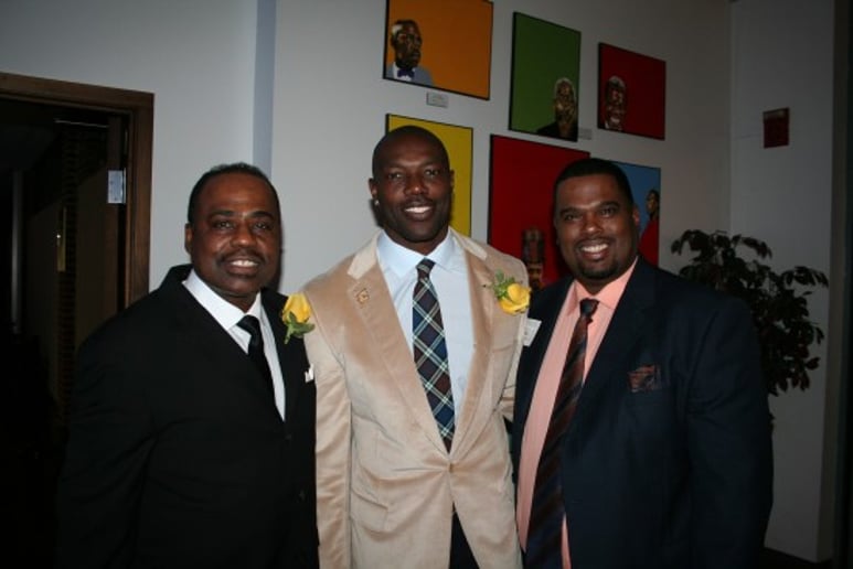 Gallery photo 46 of Love, Peace & Happiness Band