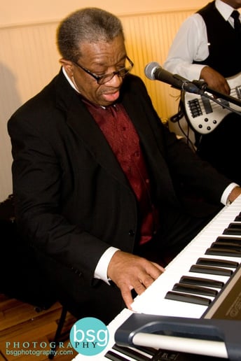 Gallery photo 50 of Love, Peace & Happiness Band