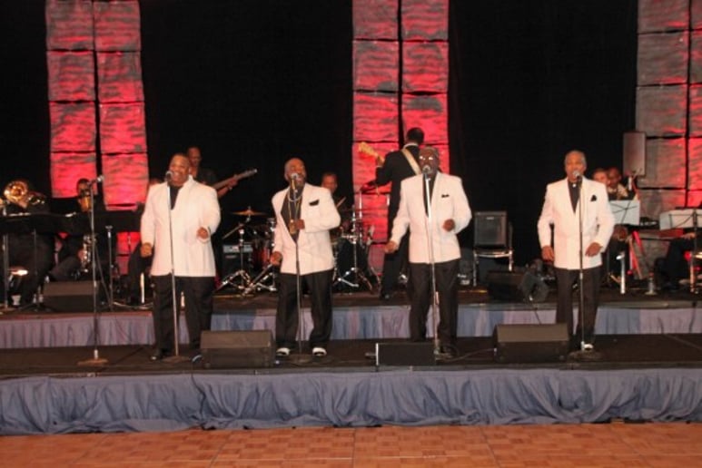 Gallery photo 1 of Loves' Magic