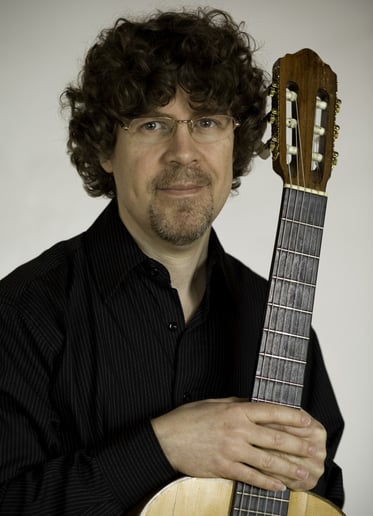 Gallery photo 4 of Luciano Antonio