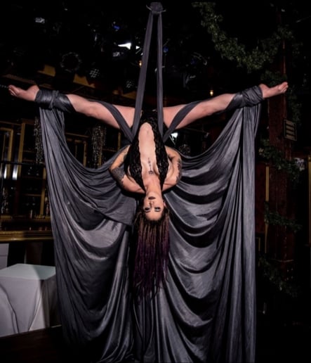 Gallery photo 2 of Luna Amaris
