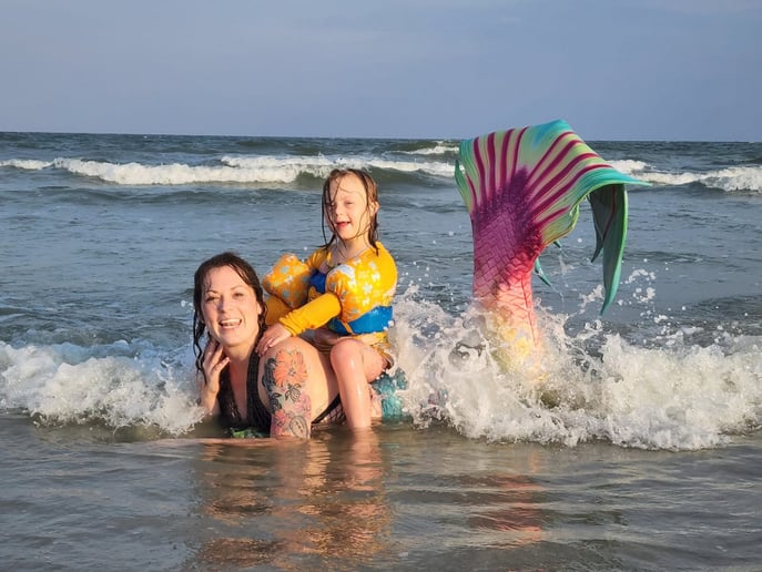 Gallery photo 3 of Luna Mermaid Entertainment llc