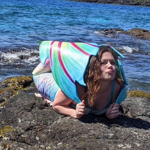 Gallery photo 4 of Luna Mermaid Entertainment llc