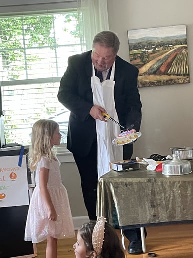 Gallery photo 6 of Magic by Jonathan