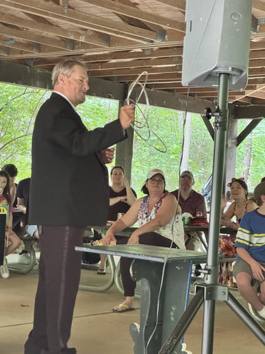 Gallery photo 10 of Magic by Jonathan