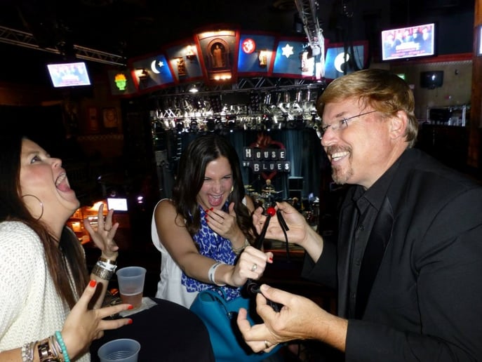 Gallery photo 6 of Magic: Ron Saylor