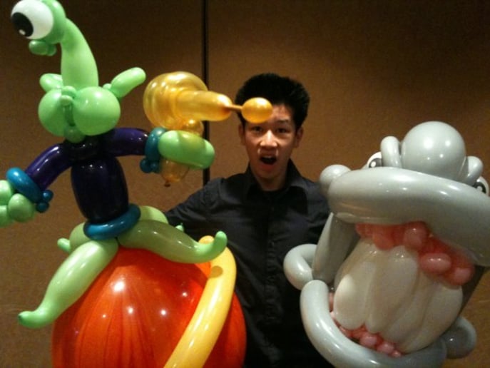 Gallery photo 18 of Magician & Balloon Twister-Perry Yan
