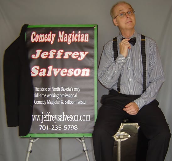 Gallery photo 4 of Magician Jeffrey Salveson