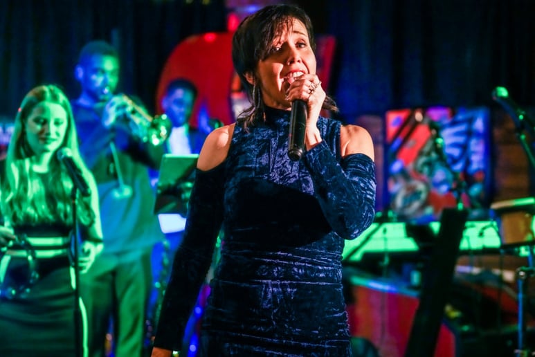 Gallery photo 10 of Malpractice Show Band