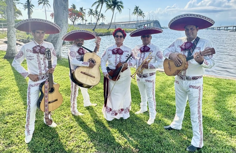 Gallery photo 5 of Mariachi Guadalupano Swfl