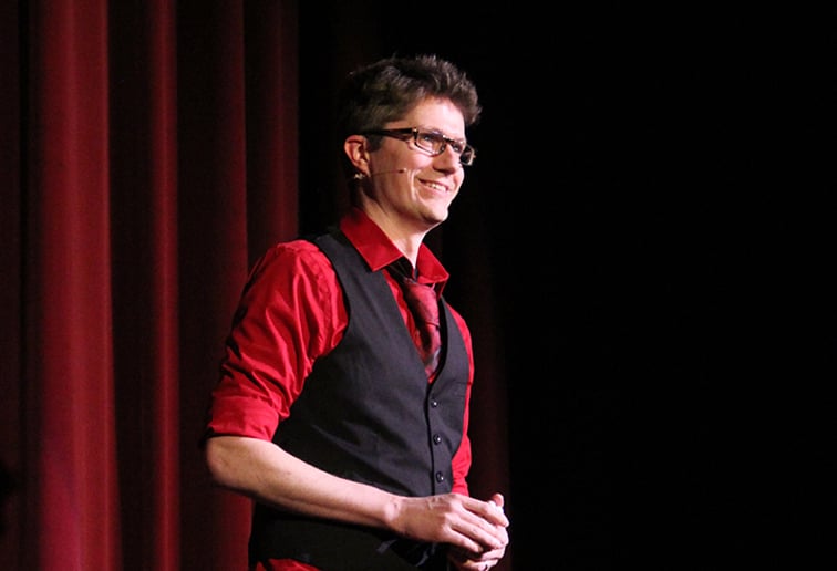 Gallery photo 1 of Mark Hayward: Yo-yos, Tricks, Comedy