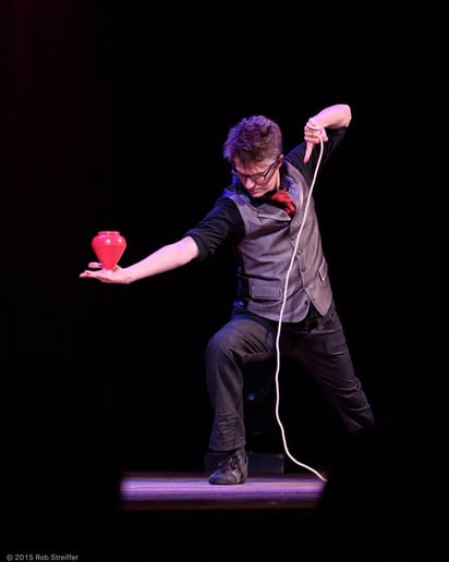Gallery photo 4 of Mark Hayward: Yo-yos, Tricks, Comedy