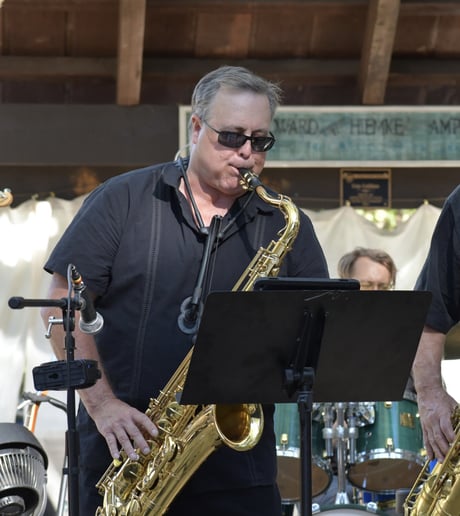 Gallery photo 2 of Martin Beal