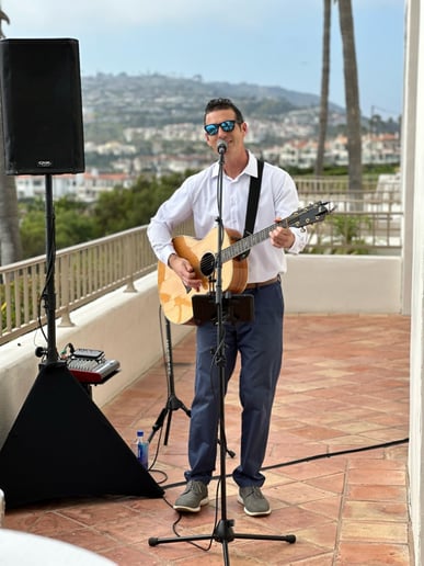 Gallery photo 9 of Matt Commerce