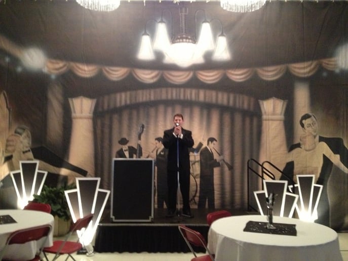 Gallery photo 3 of Matt Walch Singing the Big Band Standards