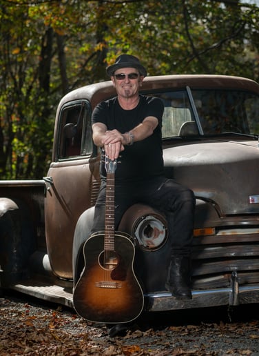 Gallery photo 1 of Maurice Aucoin